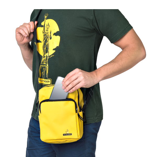 gucci purse with heart on back